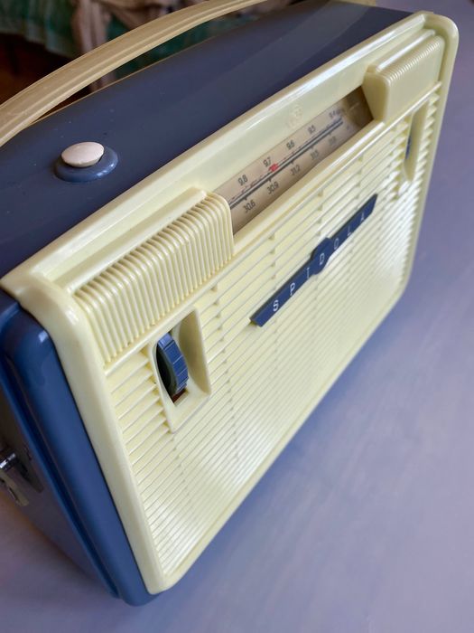 Радиоприёмник Спидола.