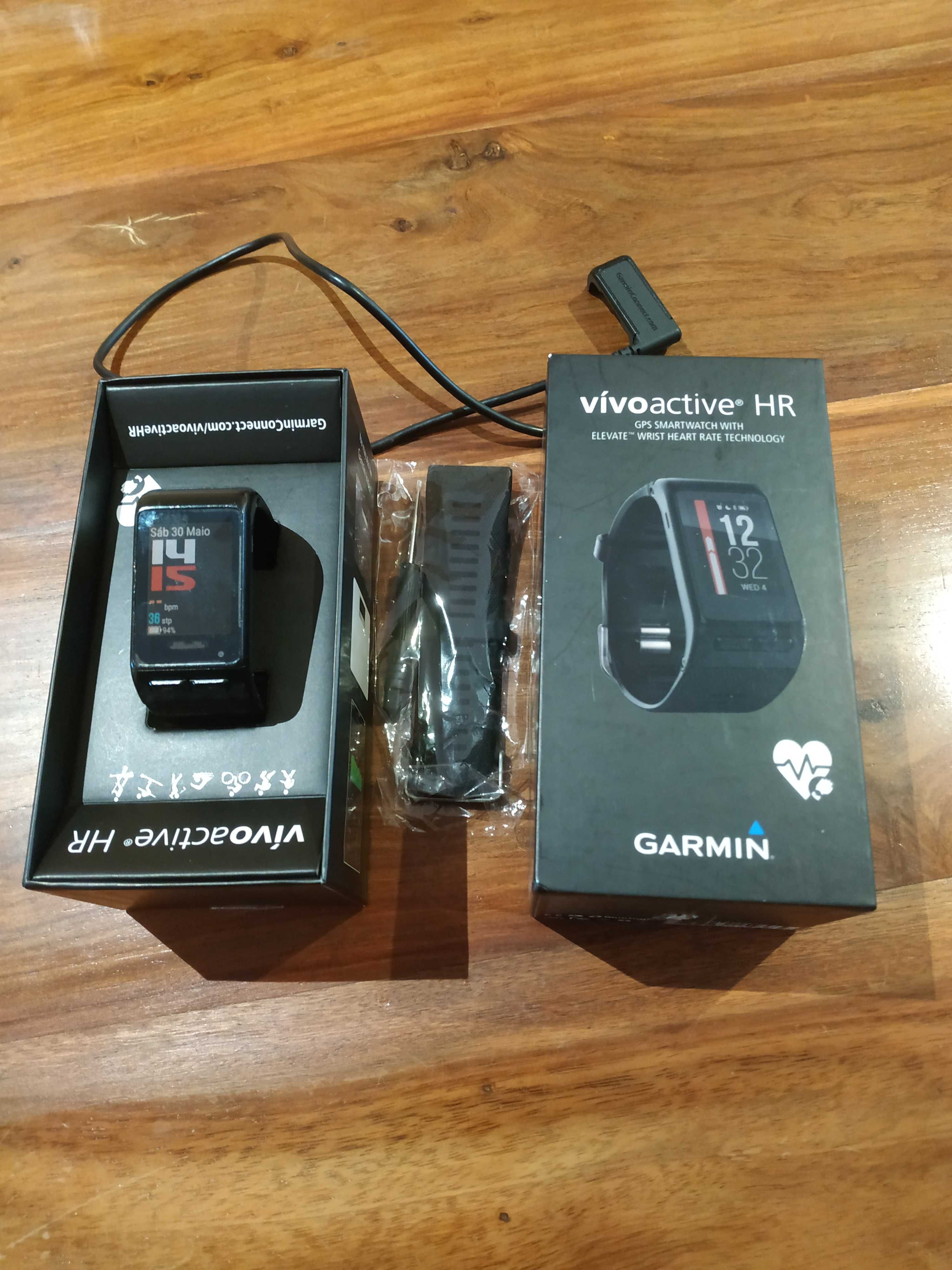 Garmin Vivoactive HR - Ler com atenção.