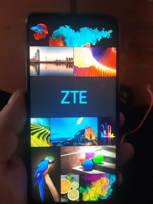 Продам телефон ZTE