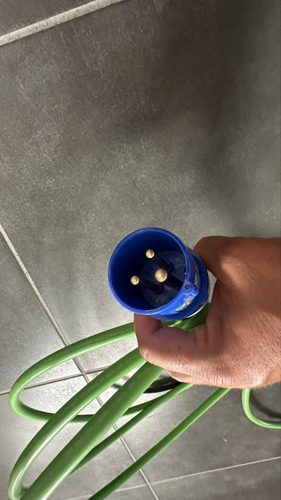 Para gerador - cabo ja feito com 2 fichas macho 16A IP 44 (3 pinos)