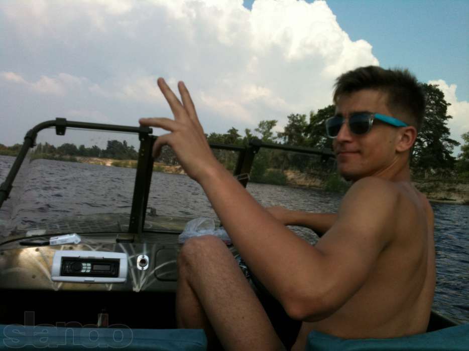 Аренда катера в Киеве.