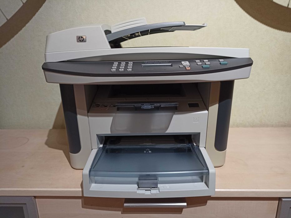 HP 1522n sieciowa Drukarka Kopiarka Skaner laserowa, sprawna, toner