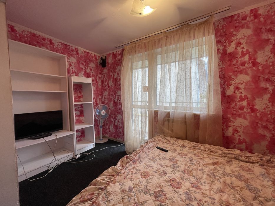 Здається котедж 1 кімната і кухня (12 школа)