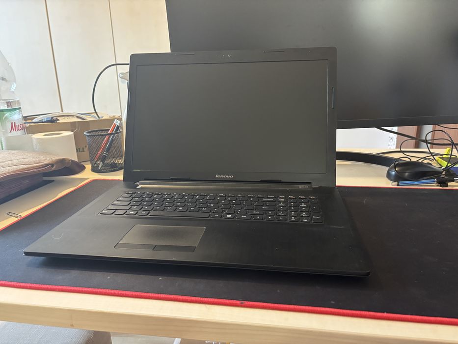 Lenovo G70-80 80FF Celeron 3205U/4GB Ram/256 GB SSD