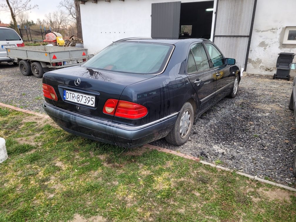 Mercedes w210 2.0 LPG