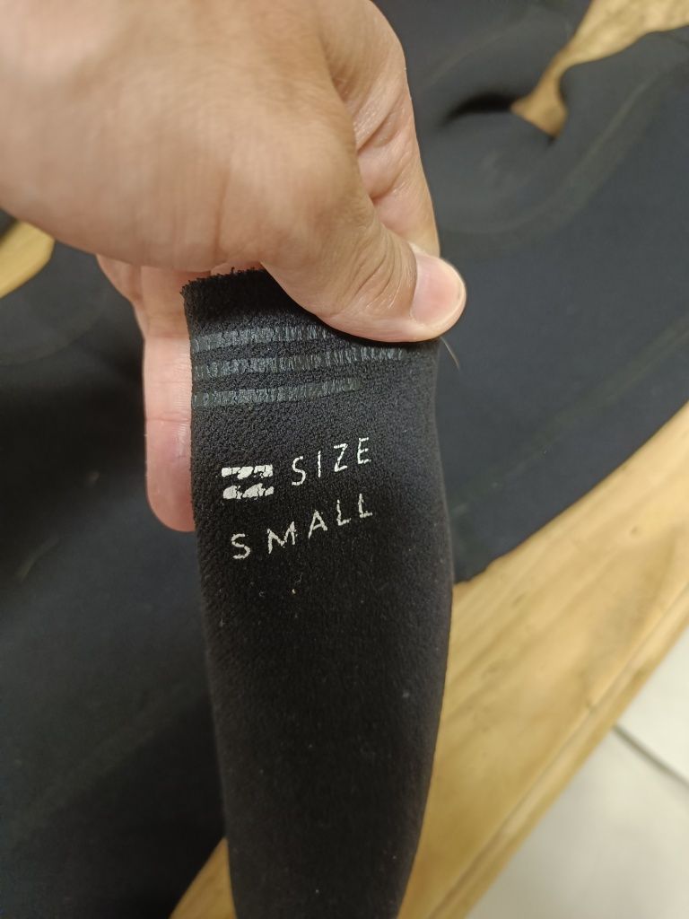 Fato Surf Billabong Revolution 4/3mm