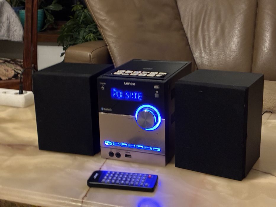 Miniwieża LENCO-MC150