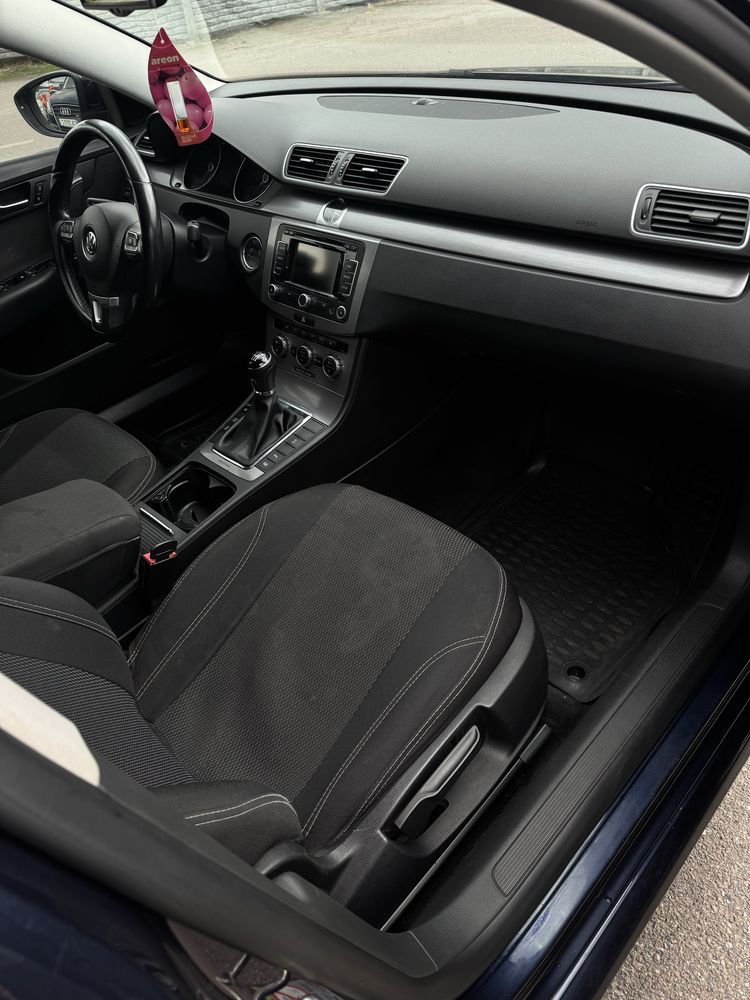 Продаю Volkswagen Passat B7, 2012