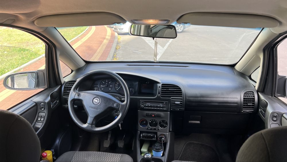 Продам Opel zafira 2.0tdi
