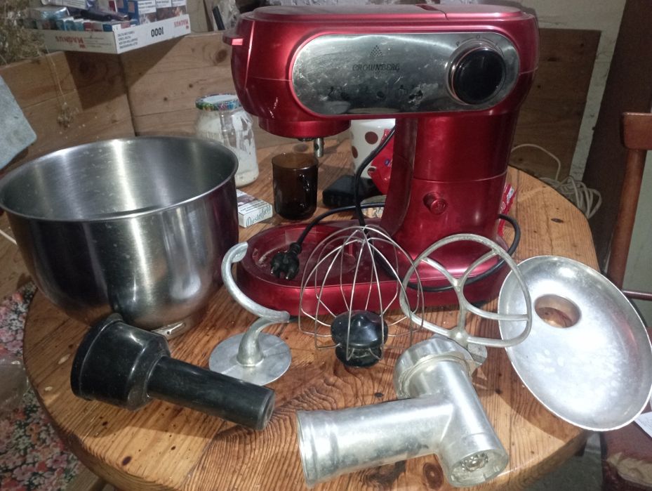 Продам кухонний комбайн