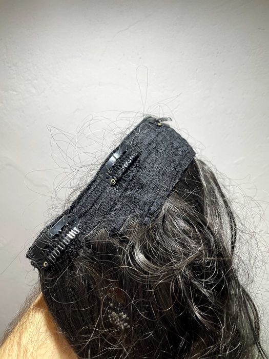 шиньйони на заколках Шиньон гофре черный теплый