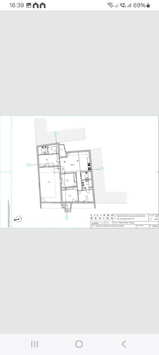 Vende-se habitação 250 m2, Estói