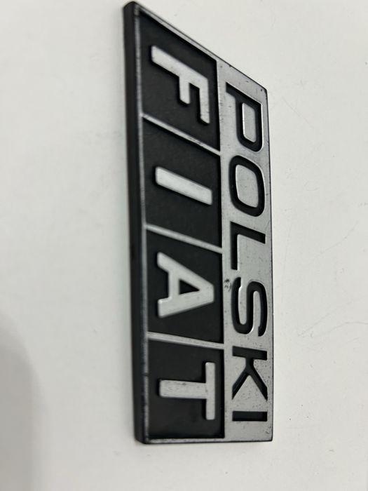 Emblemat POLSKI FIAT znaczek 126p BIS 700 maluch Piękny!