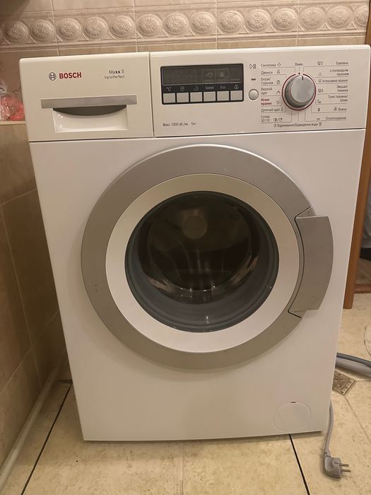 Стиральная машинка Bosch рабочая в отличном состоянии
