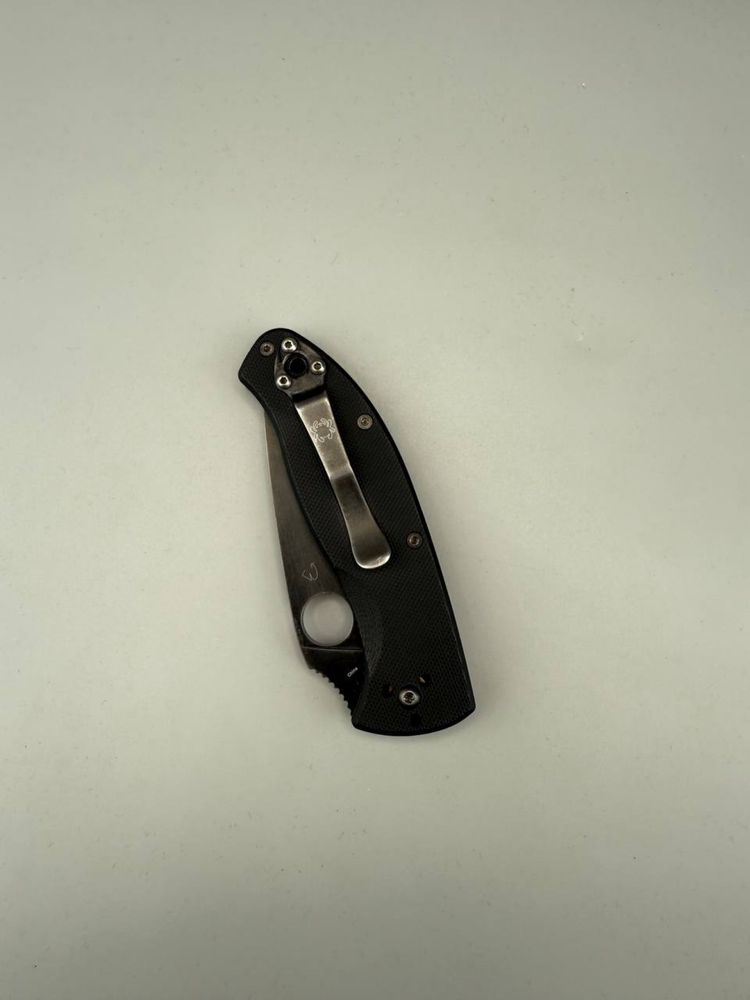 Ніж Spyderco Tenacious