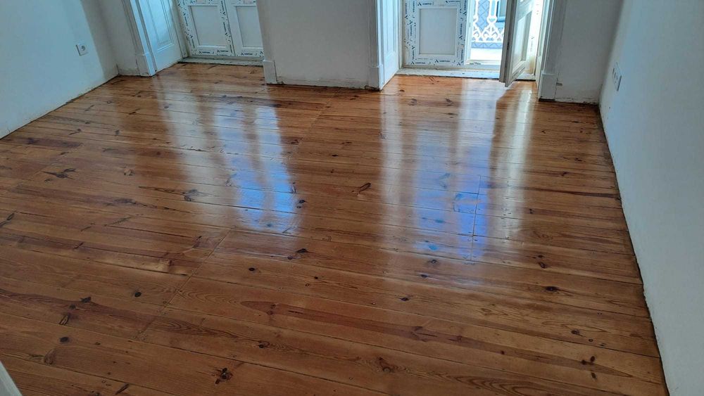 Arrendenda-se T2 Almirante Reis totalmente remodelado.