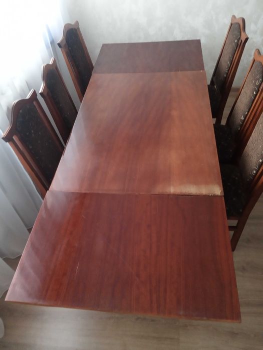 Стіл розкладний з кліслами