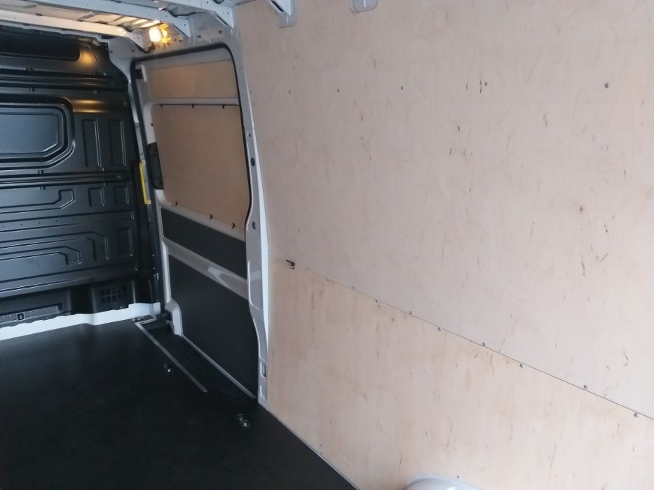 Zabudowa Busa, przestrzeni ładunkowej Volkswagen, Mercedes, Opel, Fiat