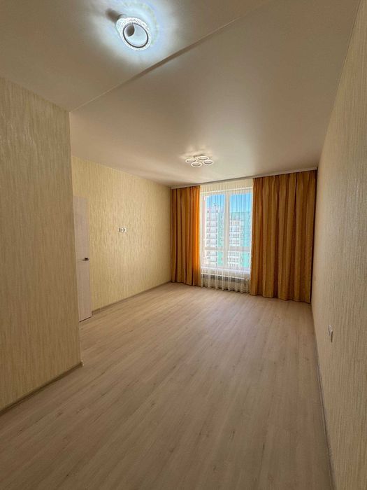 Продам 1к квартиру в Акварель-2 з новим ремонтом!