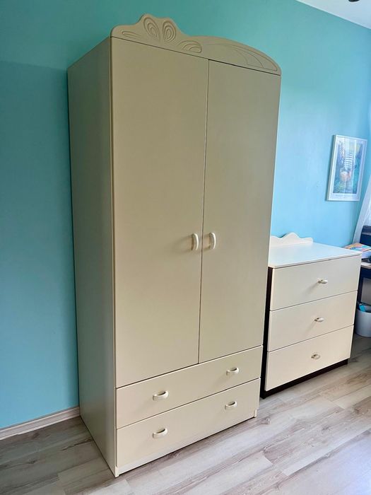 Regał firmy Meblik komoda półka dla dzieci młodzieży dziecięcy