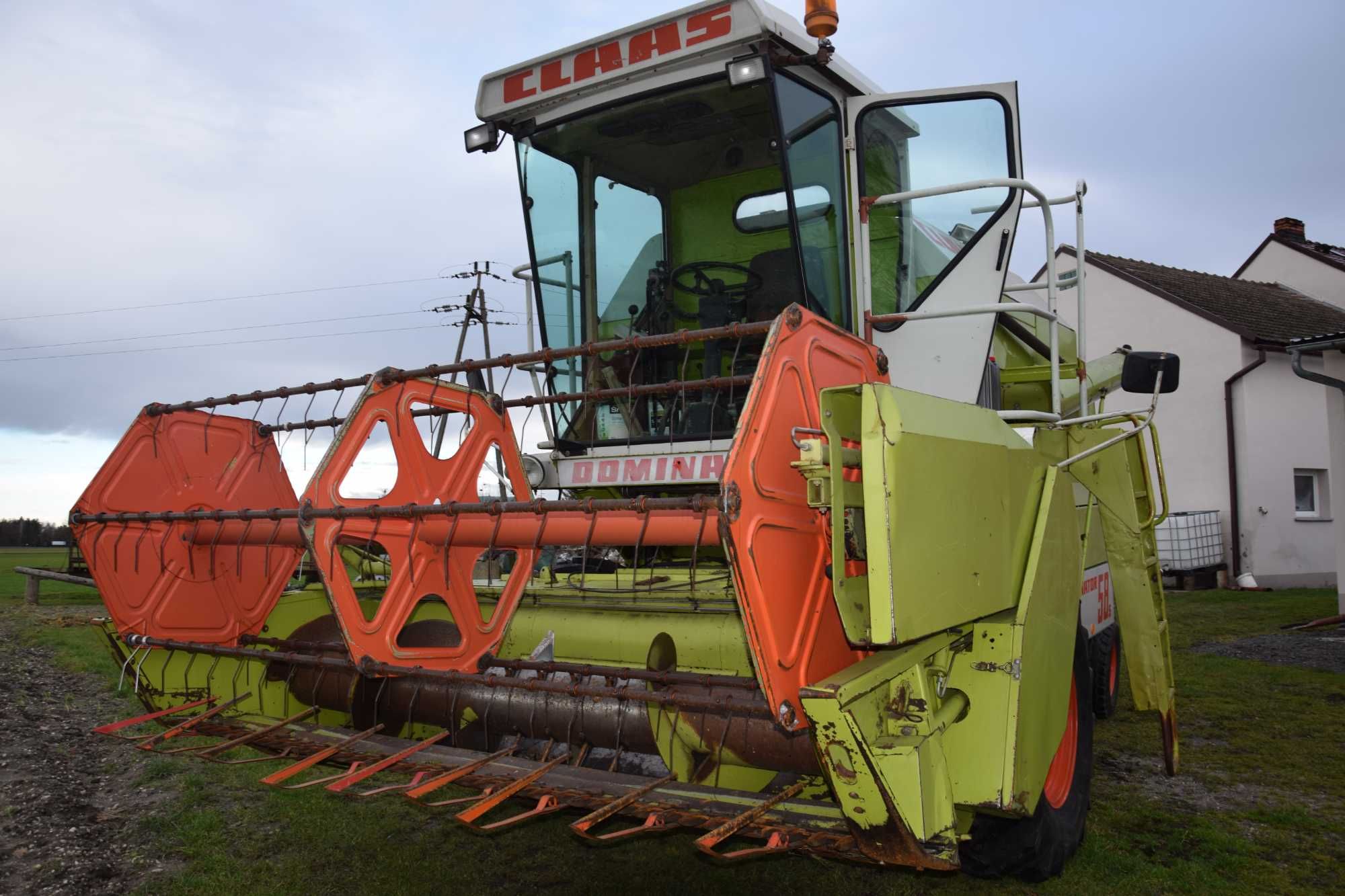 Kombajn zbożowy CLAAS Do58 SL