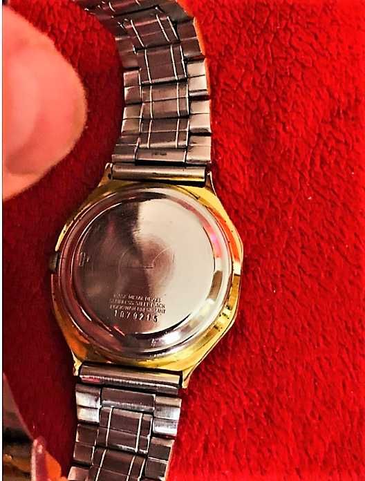 Luksusowy! zegarek "Junghans Quarc 7 Jewels" z 1970-75 roku Klasyk!