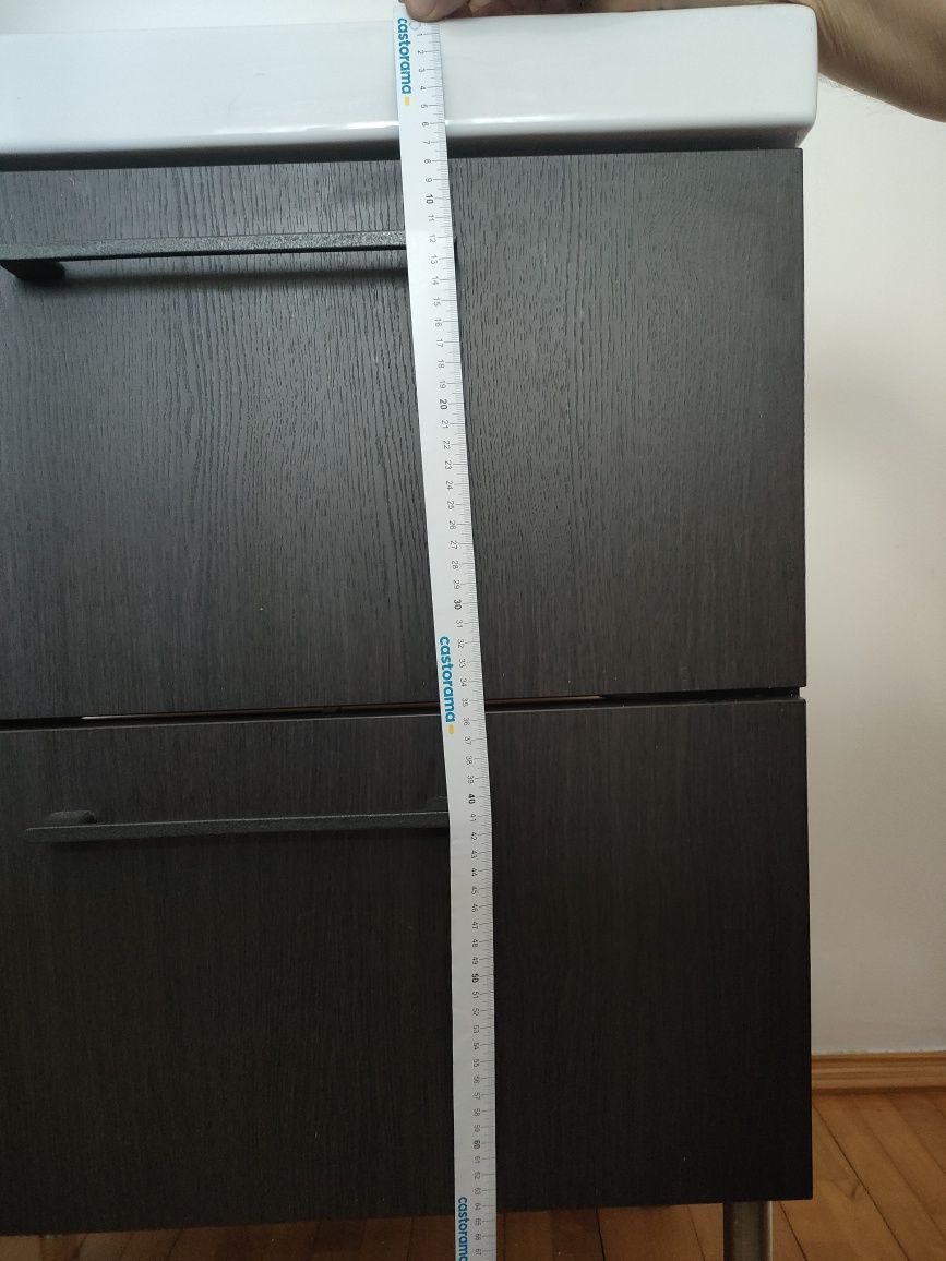 Szafka z umywalką Ikea i syfonem