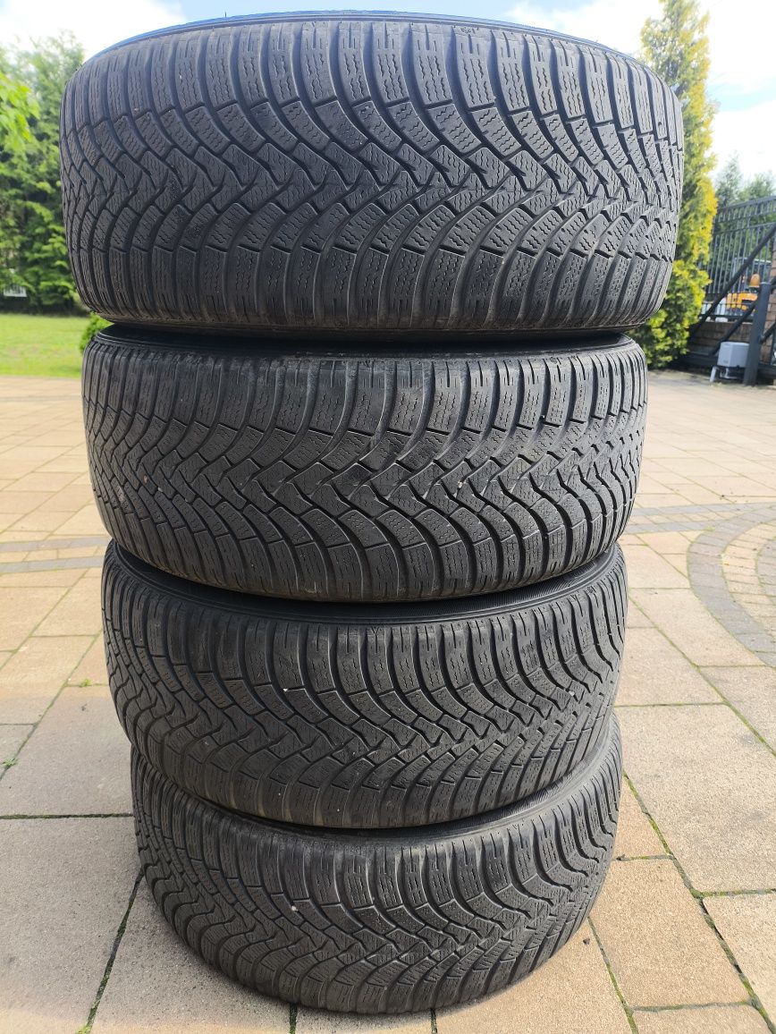 Komplet Opon - Zimowych M+S - 225/45 R18 95V 4szt. - Falken - OKAZJA !