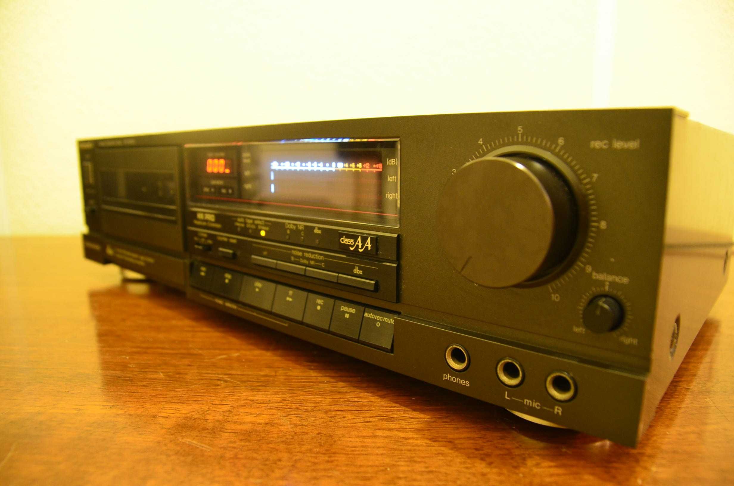 Leitor/ gravador de cassetes Technics RS- B605