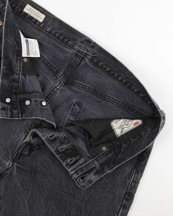 LEVI’S чоловічі сірі джинси 501 Slim Taper. (33/32)