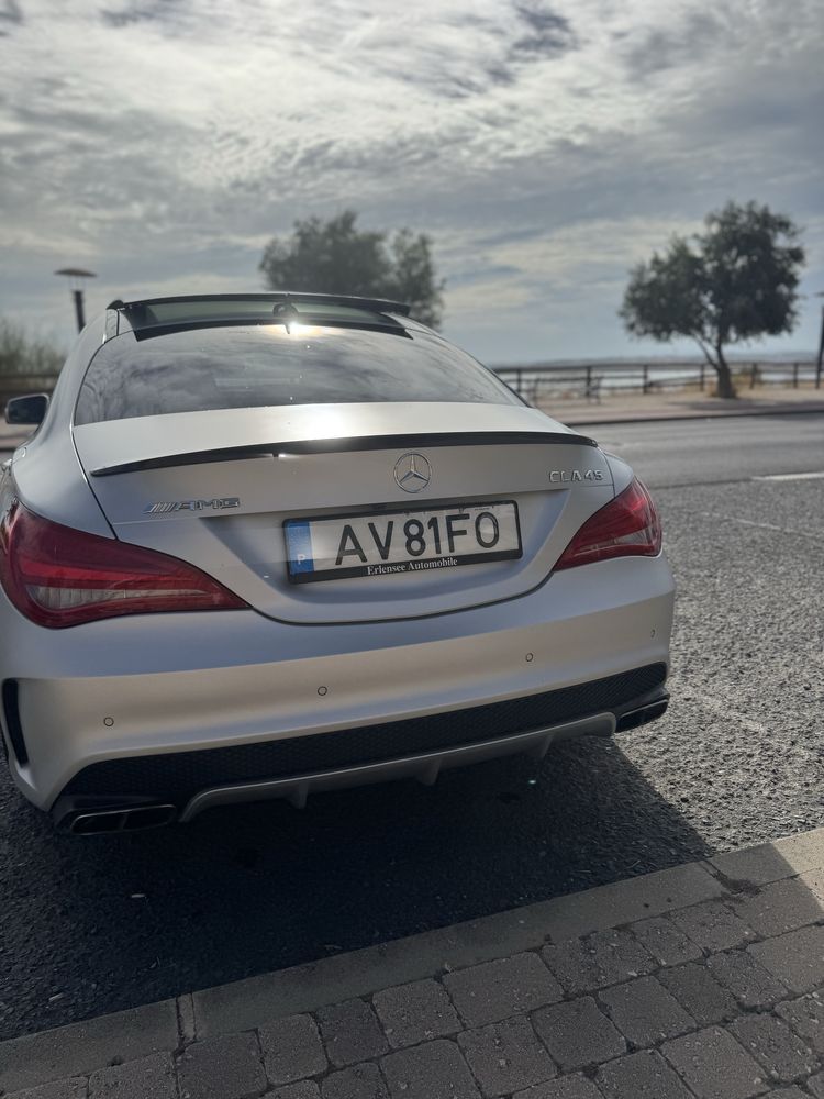 Mercedes CLA 45 AMG
