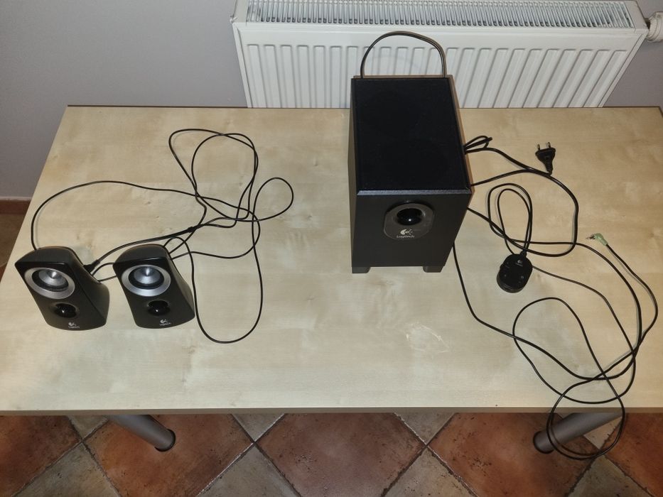 Głośniki LOGITECH Z313 - stan idealny, jak nowe