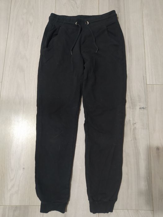 Spodnie dresowe dziewczęce 152 cm