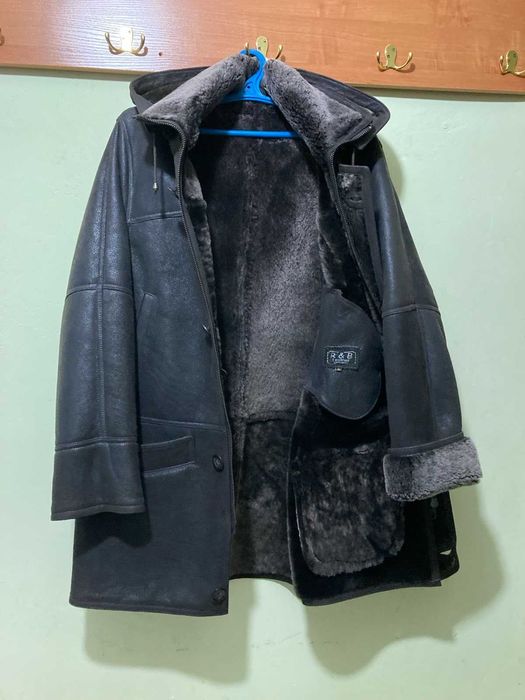 НОВАЯ натуральная МУЖСКАЯ ДУБЛЁНКА размер S/М - ни разу не одевалась!