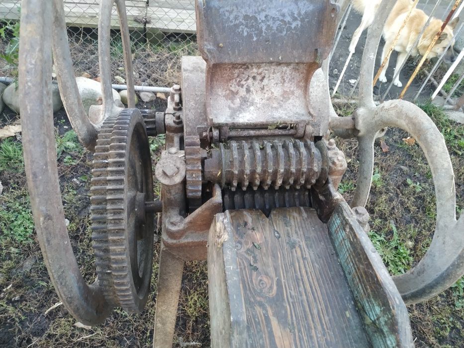 Продам  січкарню