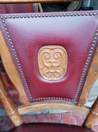 Krzesła  drewno skóra