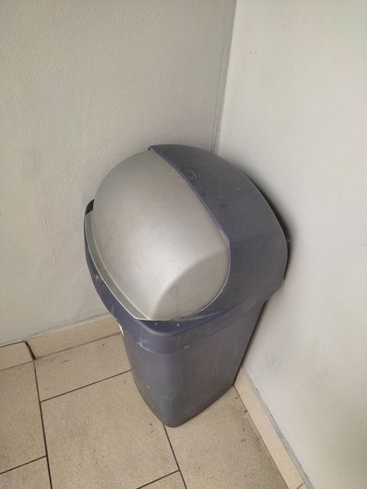 Kosz na śmieci 50 l Curver