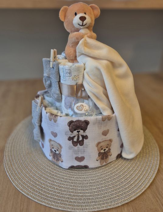 Tort z Pampersów - prezent, narodziny dziecka, Baby Shower