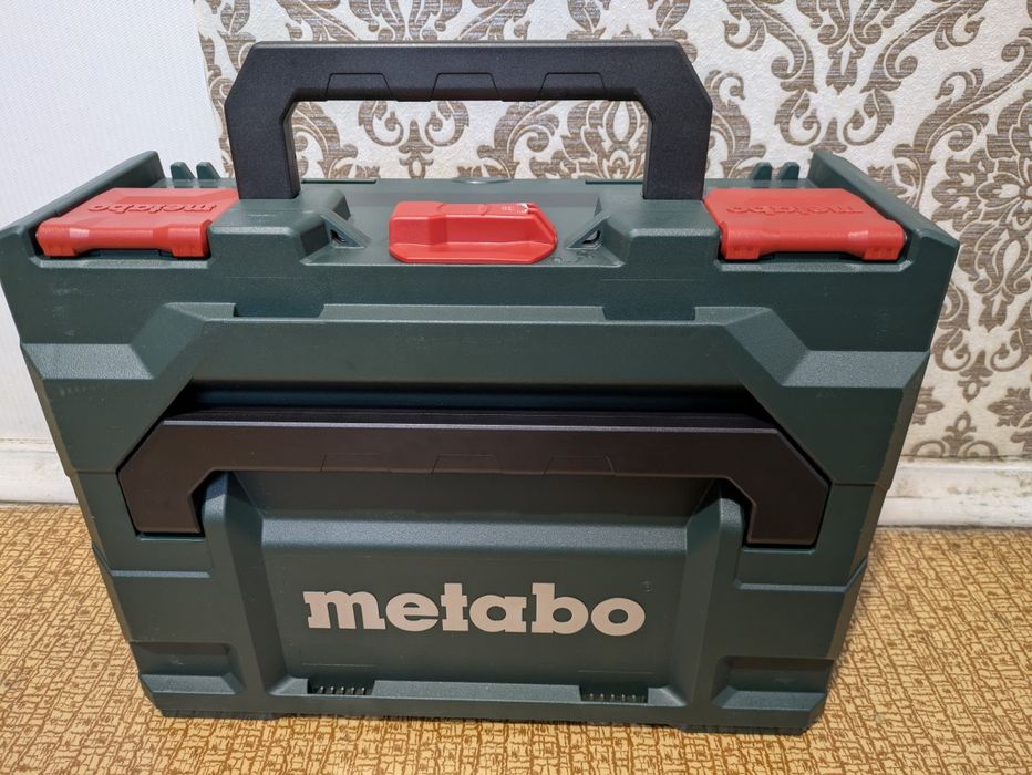 Акумуляторний шуруповерт Metabo BS 18 Quick Set 602217870