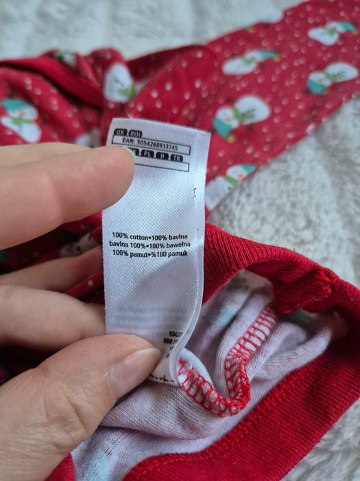 Czerwone body świąteczne F&F 80 bawełna bałwanki święta