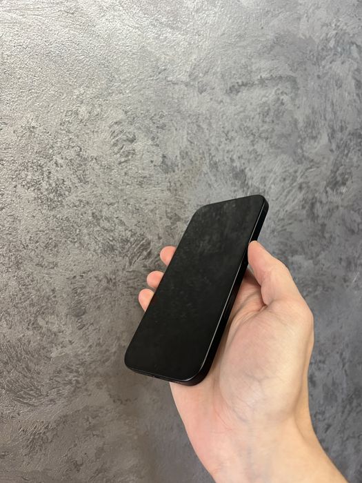 Б/у Iphone 16 256 Black Titanium ідеальний стан