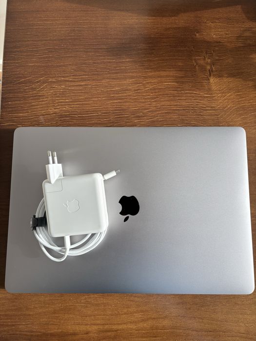 MacBook Pro 16” 2019