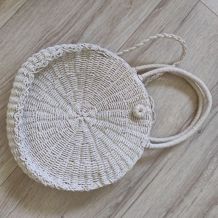 Torebka na lato sznurkowa ?