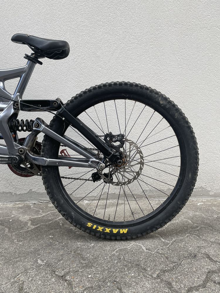 Specialized demo 8 2008