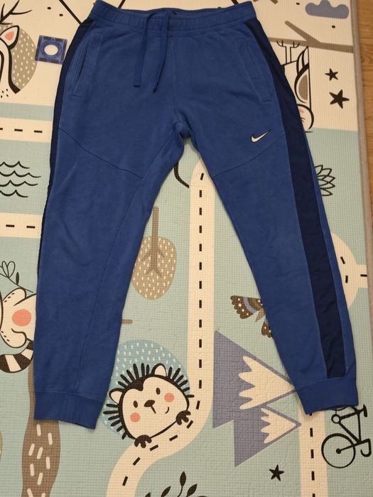 Męskie spodnie dresowe Nike rozmiar M