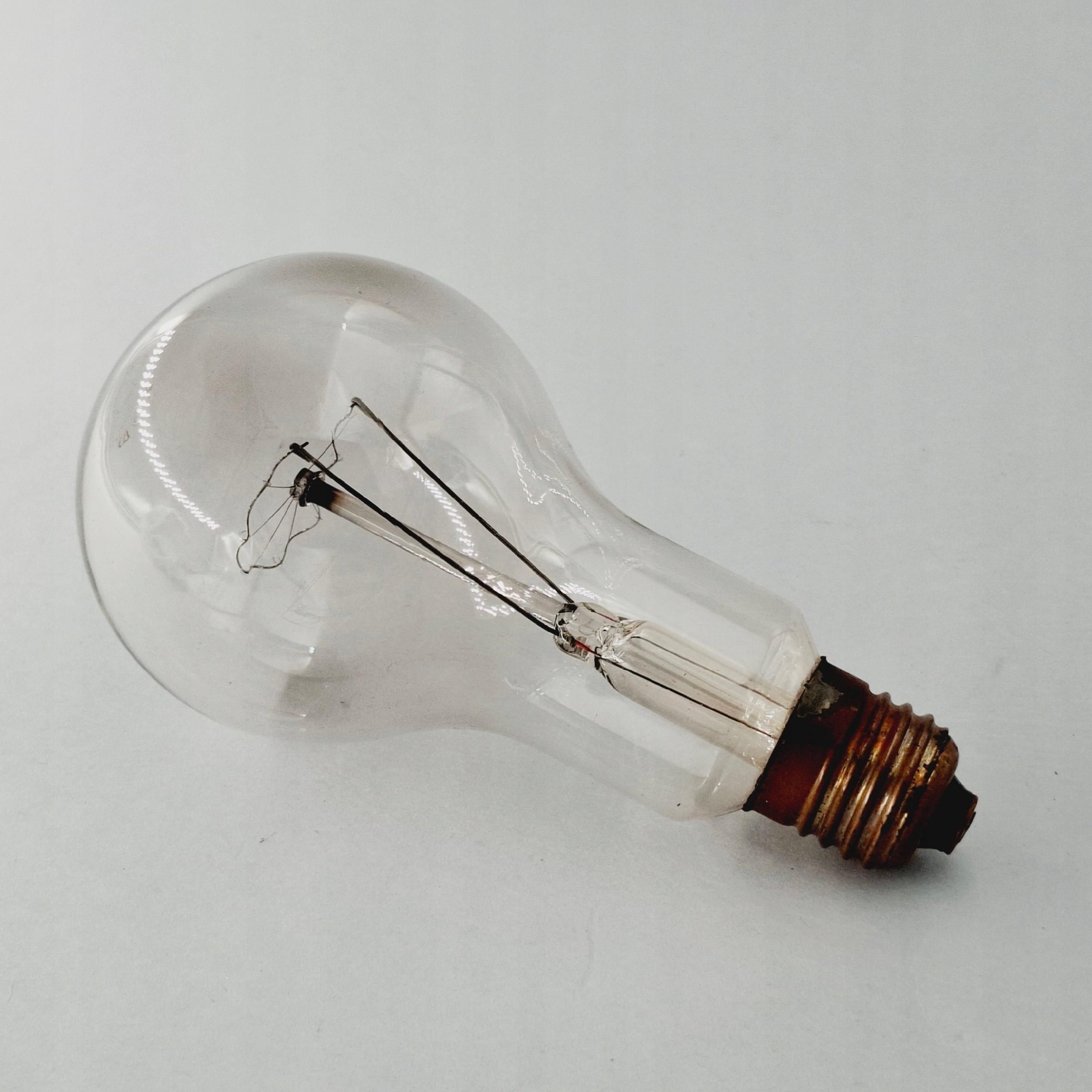duża stara żarówka nrd niemcy wschodnie200w e27