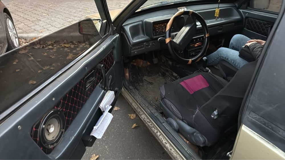 1993 год 1.5 бензин