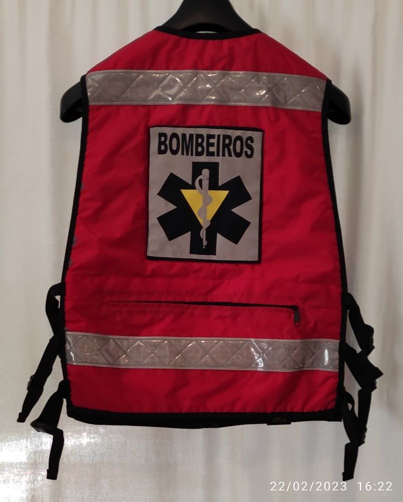 Bombeiros Macaco de Resgate e colete