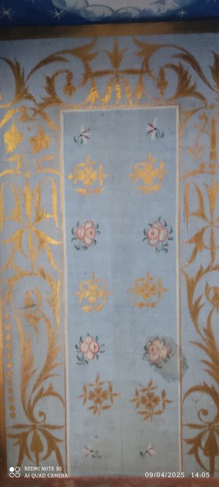 Oratório centenário em pau preto