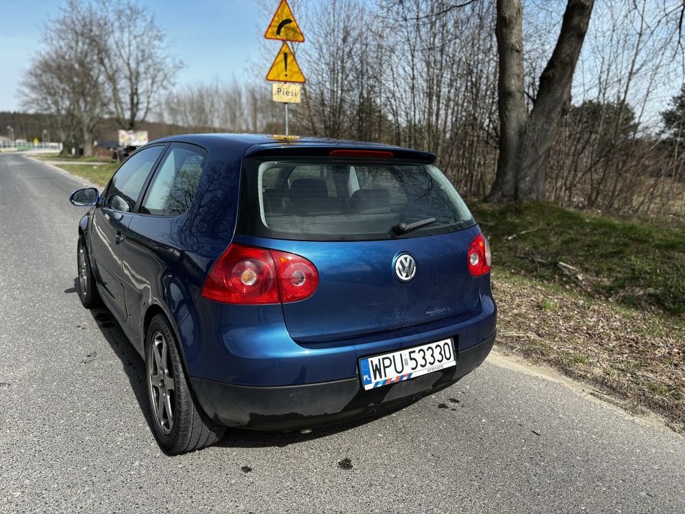 Volkswagen Golf V